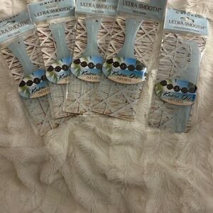 Ultra Smooth Hair Comb - Blue